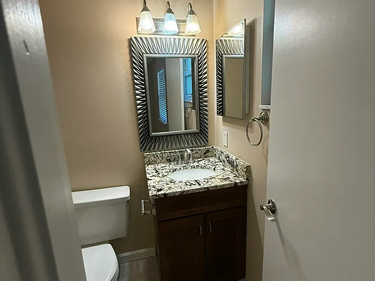 9129 W Highland Pines Blvd — Photo 12