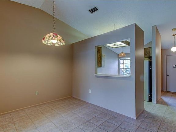 4th image of 3185 Claremont Pl APT B