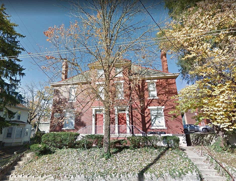 1st image of 26 W Oakland Ave