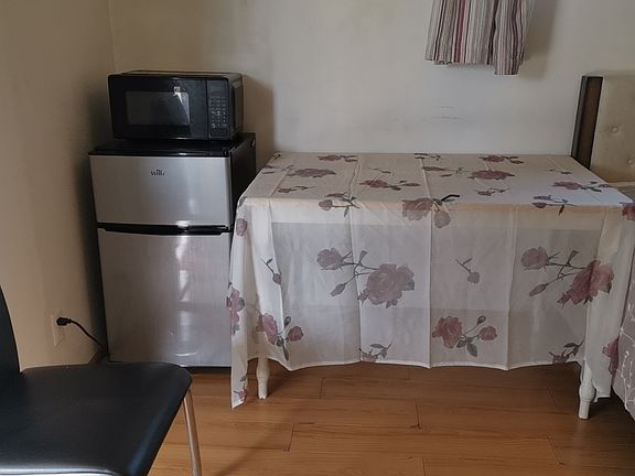 2nd image of 5323 Tyler Ave