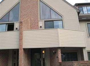 611 Cherrington Dr, Harrisburg, PA 17110