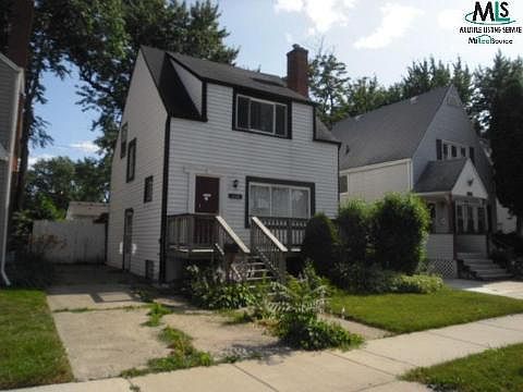 1st image of 608 E Saratoga St
