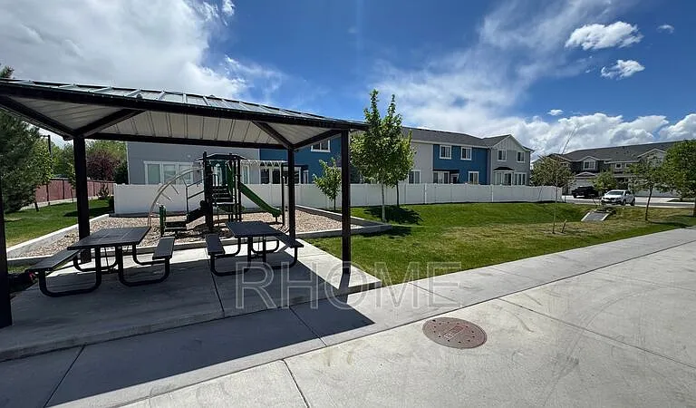 164 N 450 W — Photo 5