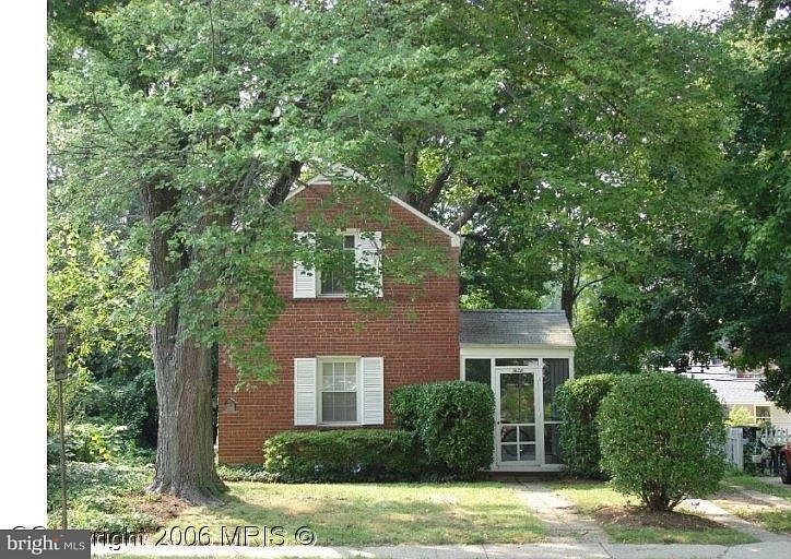 1st image of 1428 N Longfellow St