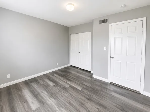 412 W Monroe Ave APT 12, Las Vegas, NV 89106