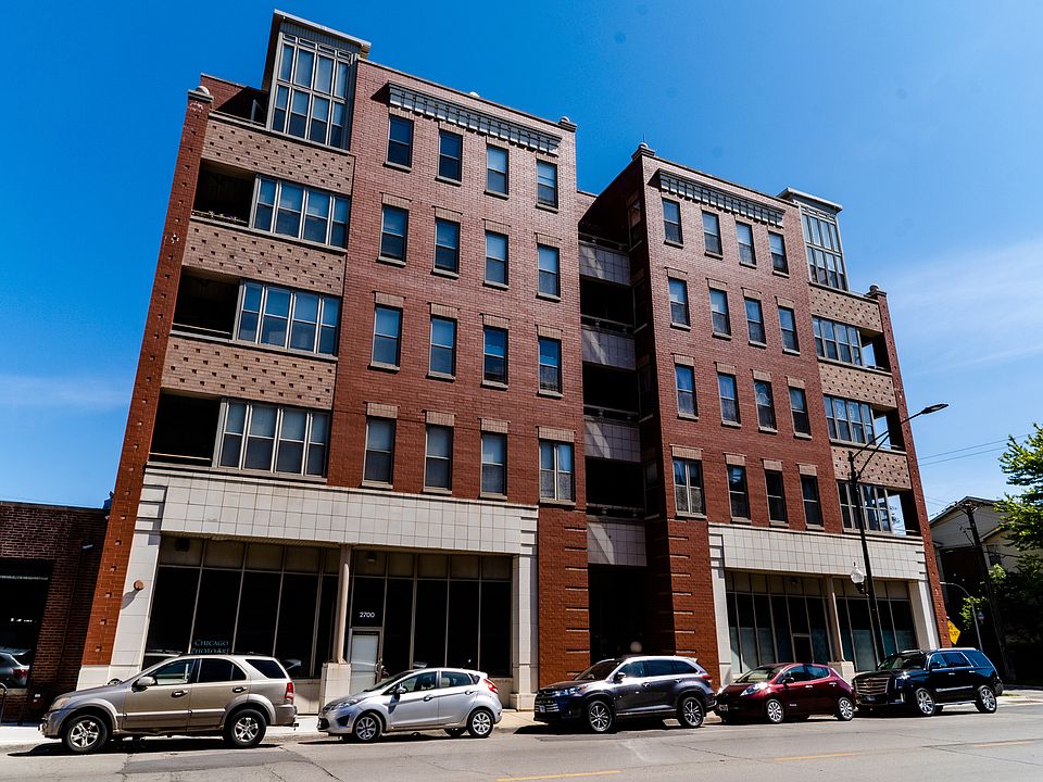 1st image of 2700 W Belmont Ave Unit 301
