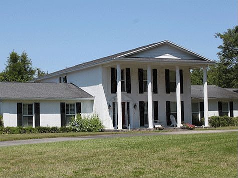 1st image of 122 Hickory Creek Blvd
