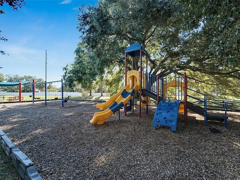 8202 Broward Pl — Photo 40