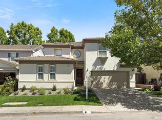 8 Marblehead Ln, Novato, CA 94949