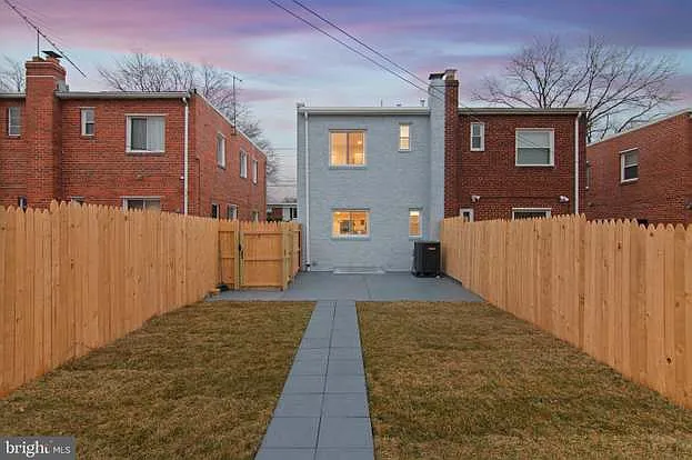 5032 13th St NE — Photo 45