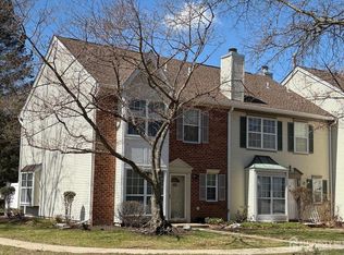 40 Townsend Ct, Franklin Park, NJ