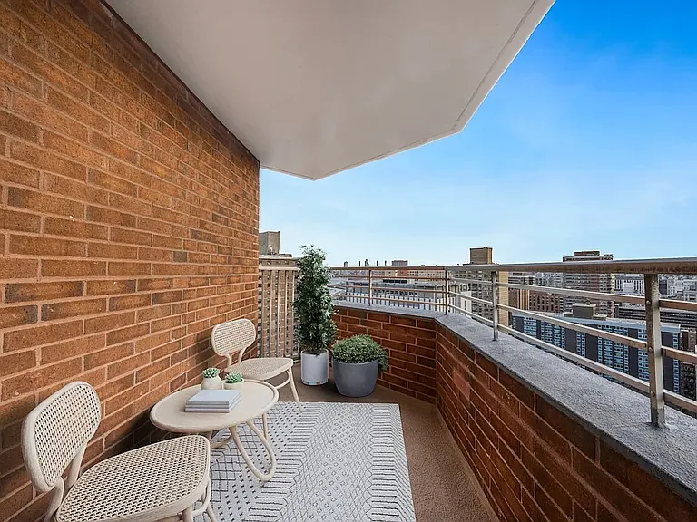 490 2nd Ave #7B — Photo 4