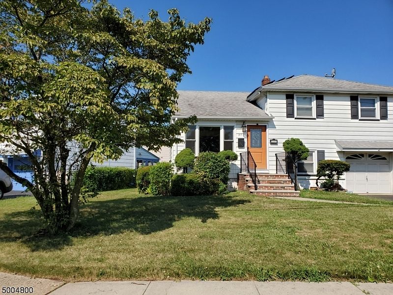 2nd image of 37 Plenge Dr
