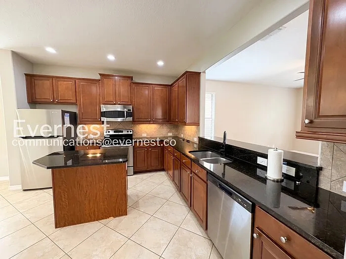 298 Spruce Pine Rd — Photo 3