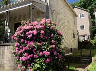 985 Wagner St, Carnegie, PA