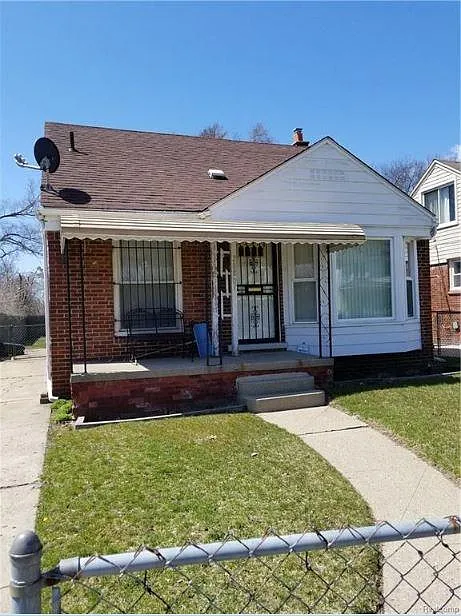 3 bed, 953 sqft, $1,500 — Photo 1