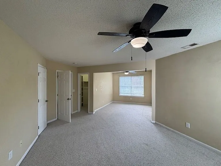 3301 Sacramento Dr — Photo 22
