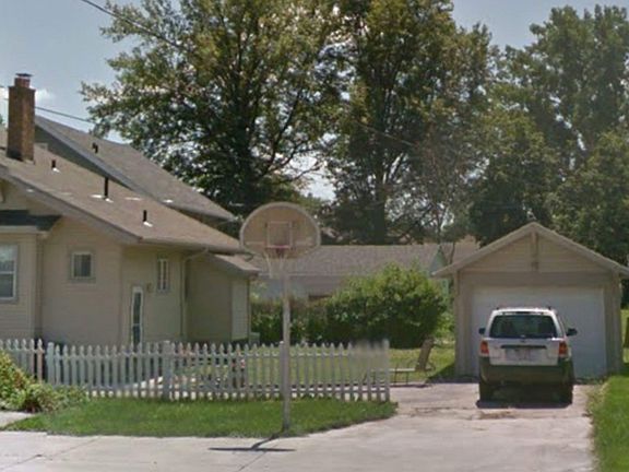 3rd image of 408 Lincoln Ave