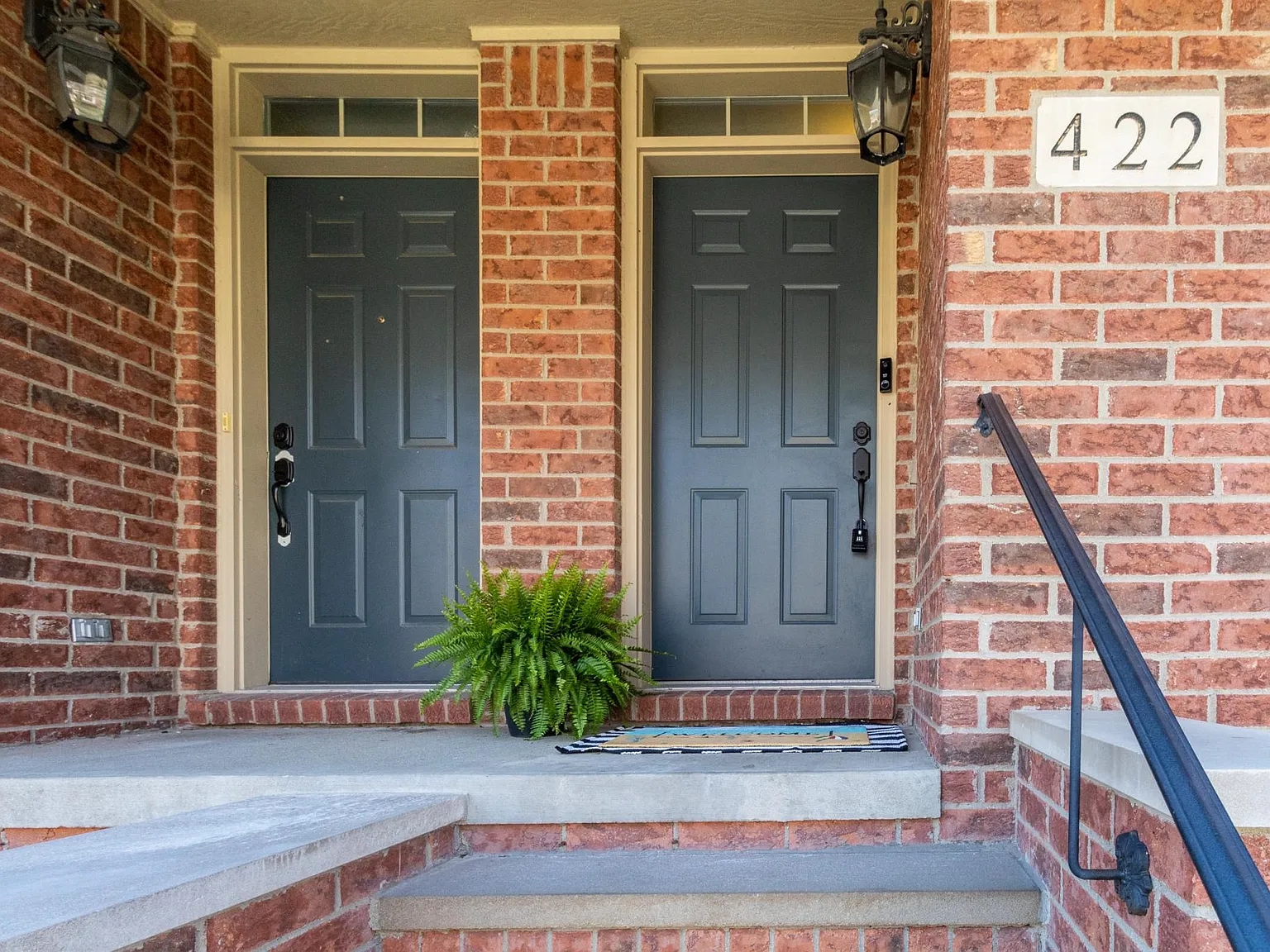 3 bed, 1639 sqft, $2,899 — Photo 4