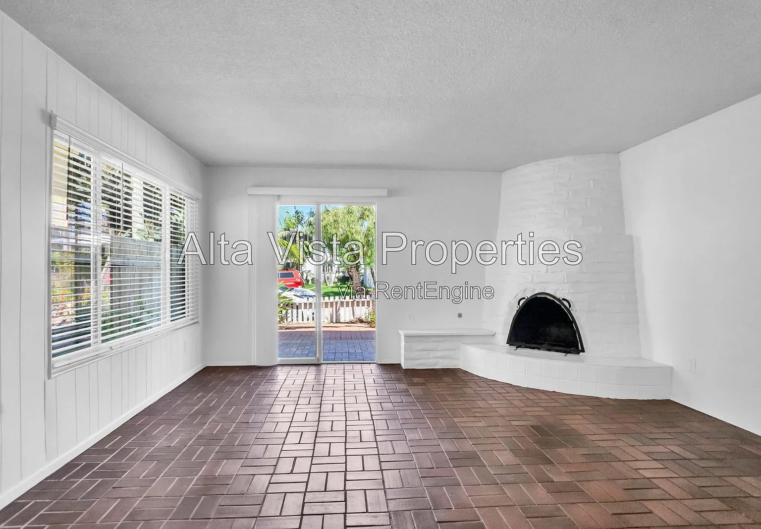 2 bed, 2.0 bath, 1000 sqft, $4,295 — Photo 1