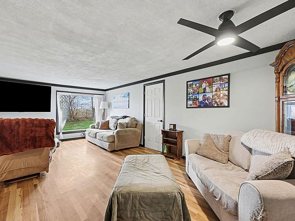 5th image of 4355 Springbrook Rd