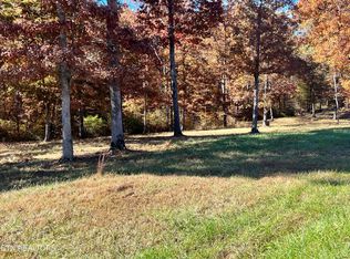 11 Bluff View Dr, Crossville, TN 38571