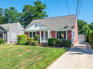 27910 Sites Rd, Bay Village, OH 44140