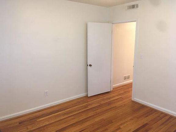 2nd image of 3722 W Center St APT 1