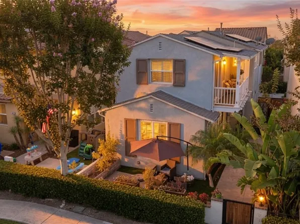 32 Sklar St, Mission Viejo, CA 92694