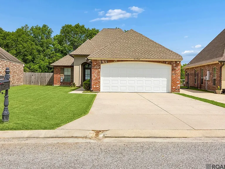 40300 Creek Bend Dr — Photo 2