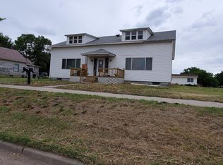 605 W Washington St, Norton, KS 67654