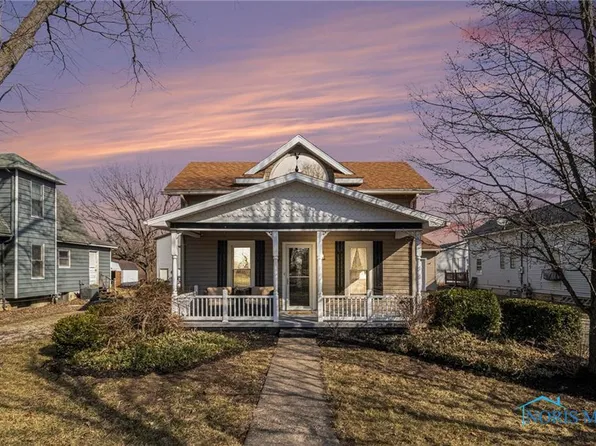 330 Krotzer Ave, Luckey, OH 43443