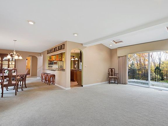 3rd image of 349 Hazelwood Ave