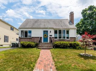 38 Goshen Rd, Dedham, MA 02026