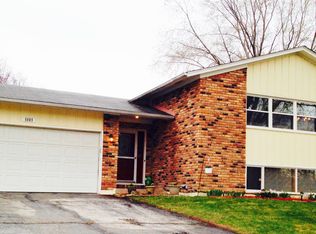 6009 Hillandale Rd, Davenport, IA 52806