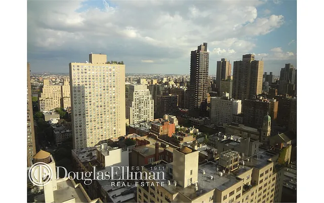 Rented by Douglas Elliman | media 43