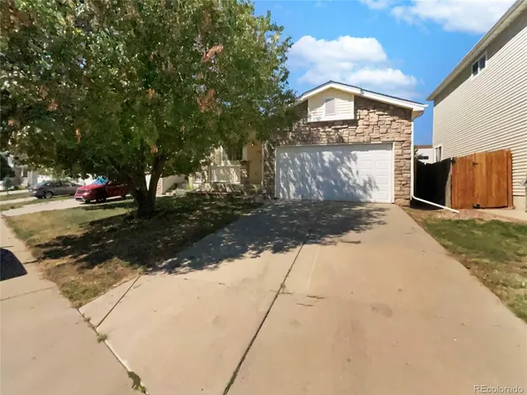 19889 Montview Drive, Aurora, CO 80011