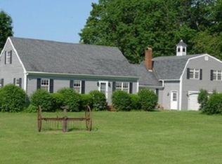 276 Mountain St, Camden, ME 04843