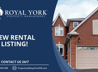 431 Bartholomew Dr #1, Newmarket, ON L3X2E6