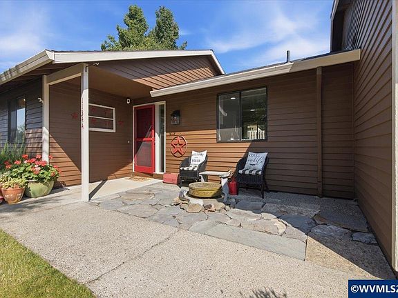 3rd image of 11344 SW Churchill