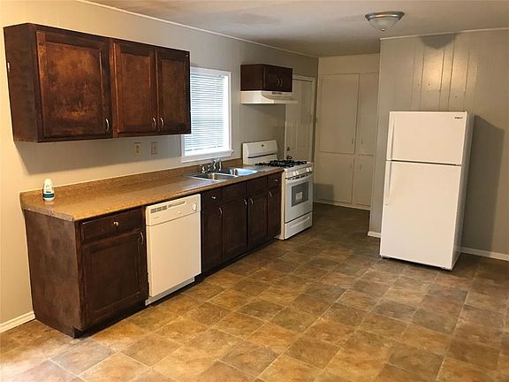 5th image of 1312 Dale Dr