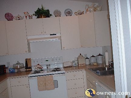 5th image of 8414 N Creek Way