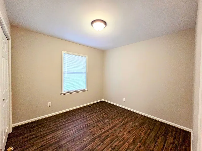 2891 Farrs Bridge Rd — Photo 15