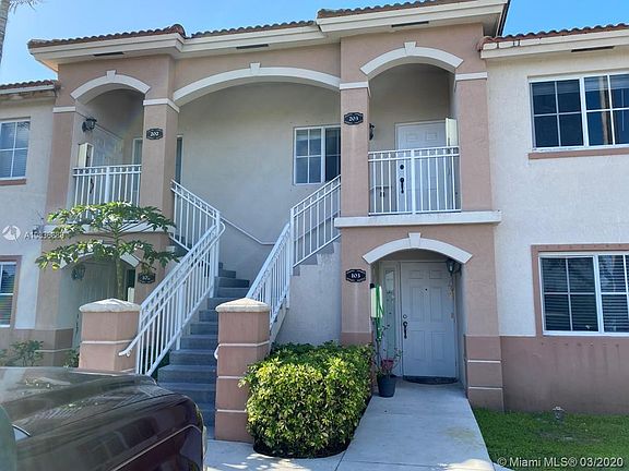 2nd image of 1250 SE 26th St Unit 203