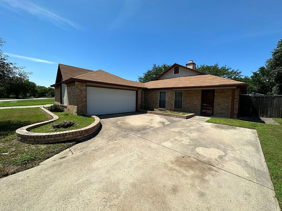2209 Markland St, Irving, TX 75060 Zillow