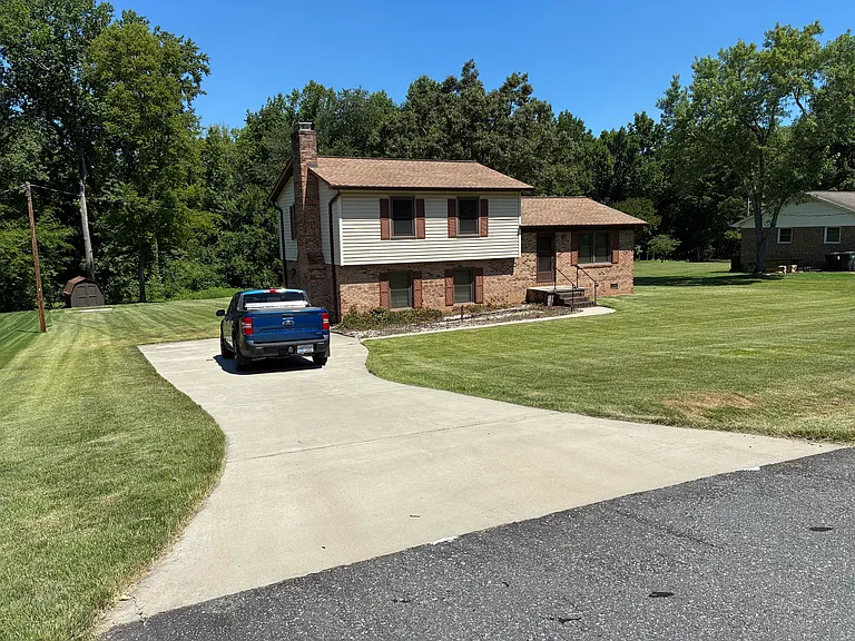 6569 Weldon Cir NW — Photo 1