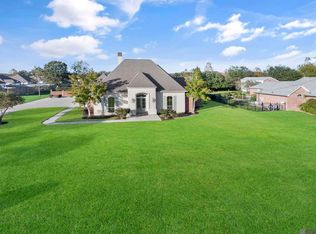 40010 Farm Rd, Gonzales, LA 70737