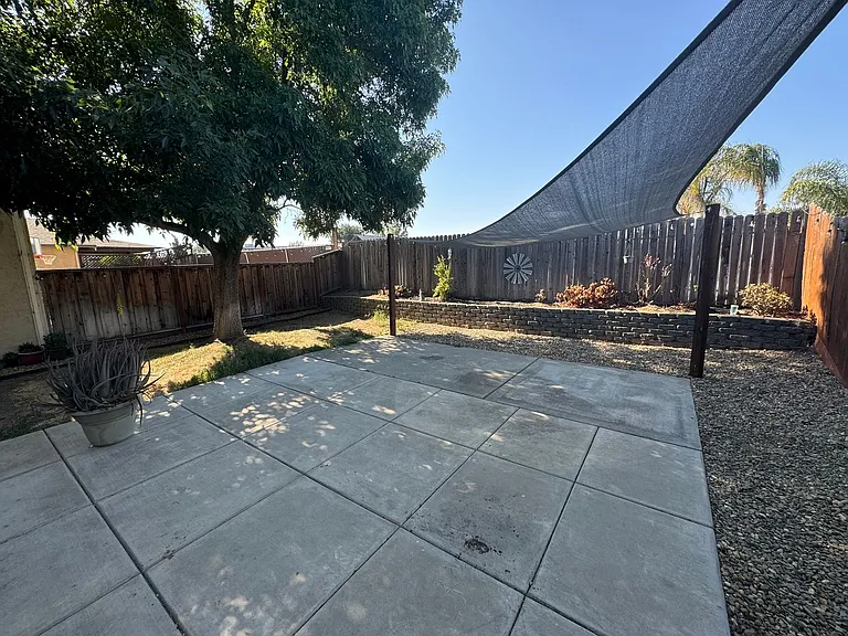239 Almondtree Ln — Photo 22