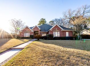 6775 Broadleaf Dr, Beaumont, TX 77708