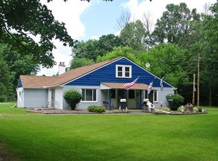 8811 Edgehill Rd, Mentor, OH 44060